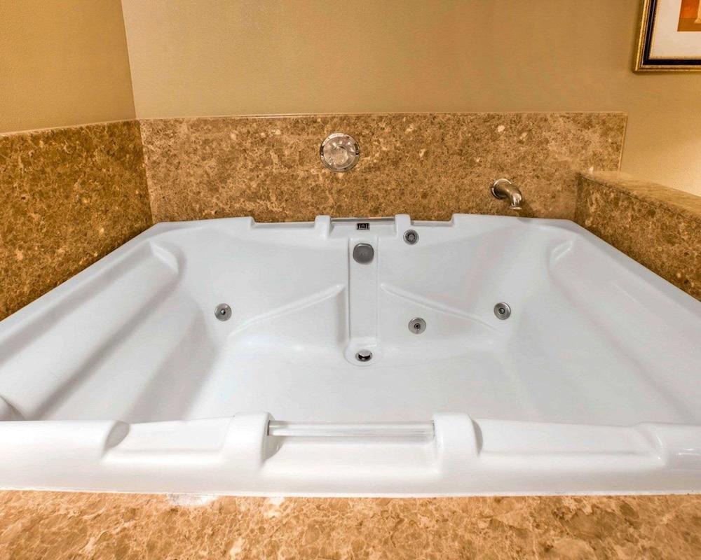 Quality Inn & Suites Westminster Seal Beach Eksteriør bilde