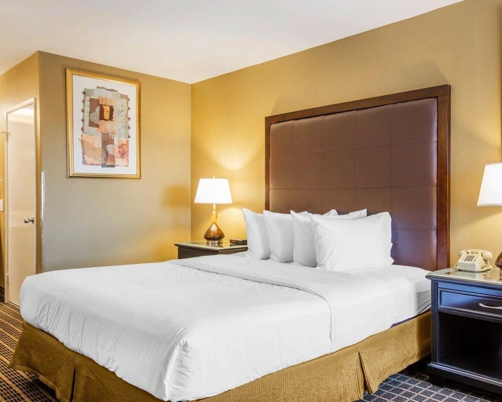 Quality Inn & Suites Westminster Seal Beach Eksteriør bilde