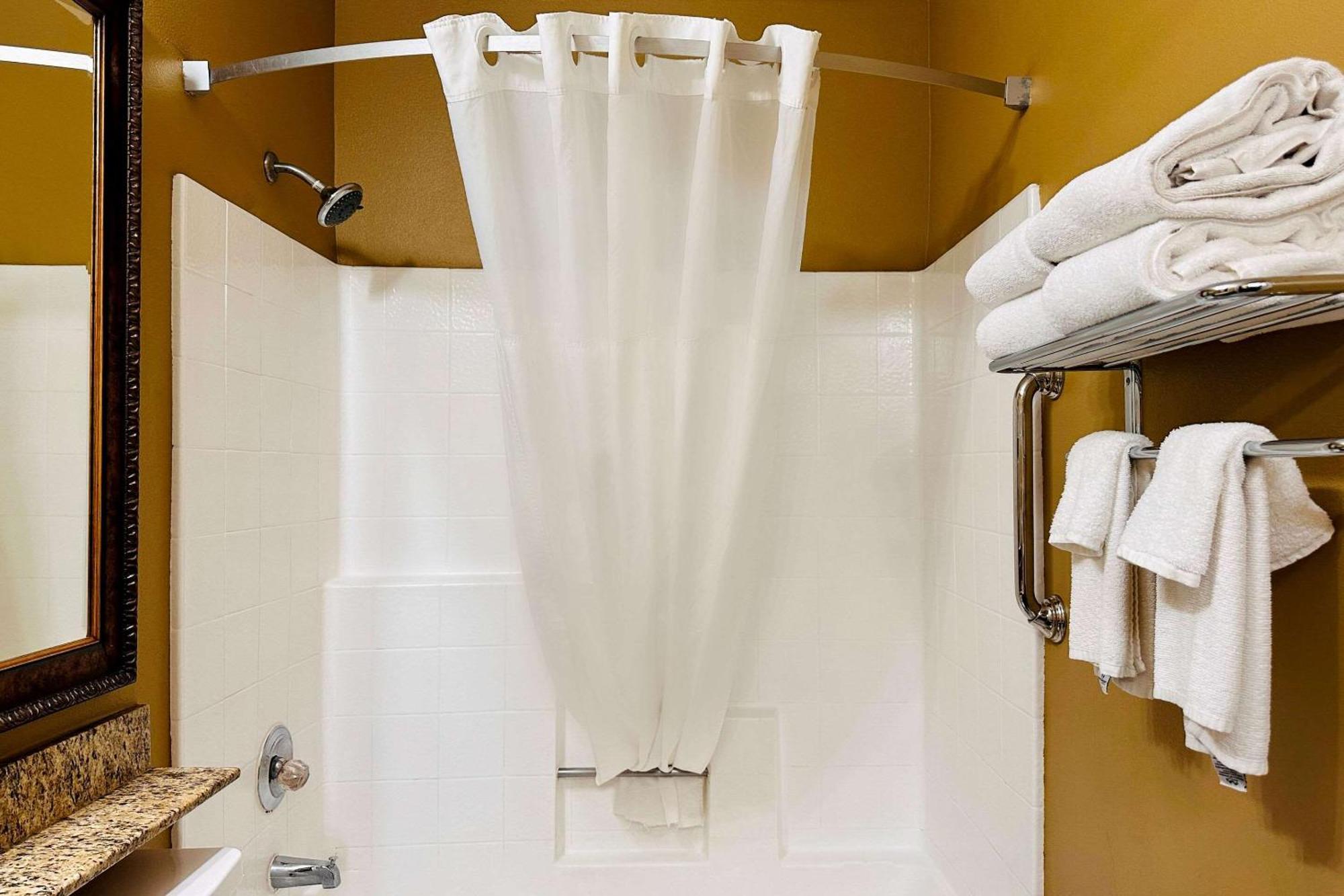 Quality Inn & Suites Westminster Seal Beach Eksteriør bilde