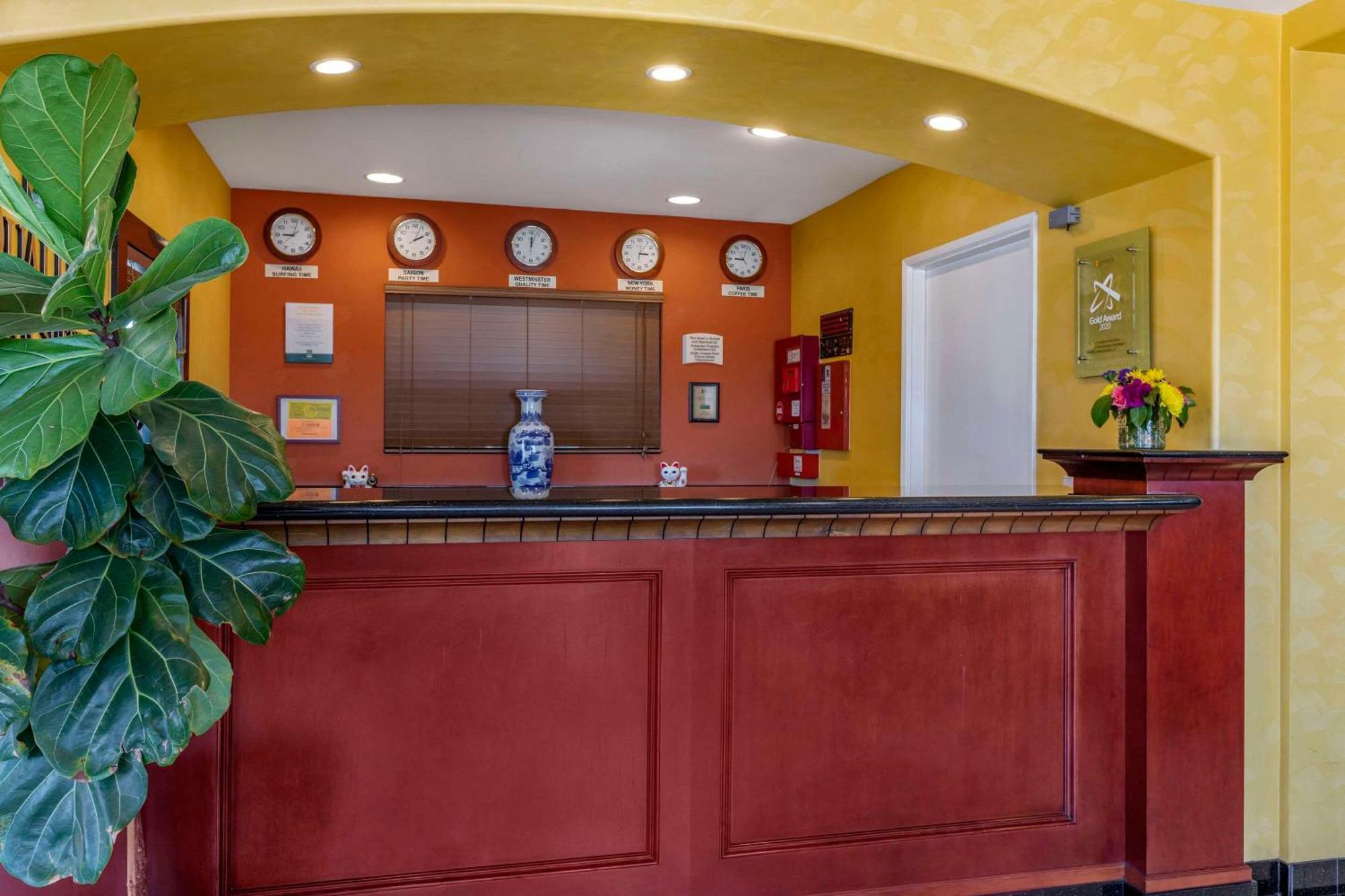 Quality Inn & Suites Westminster Seal Beach Eksteriør bilde