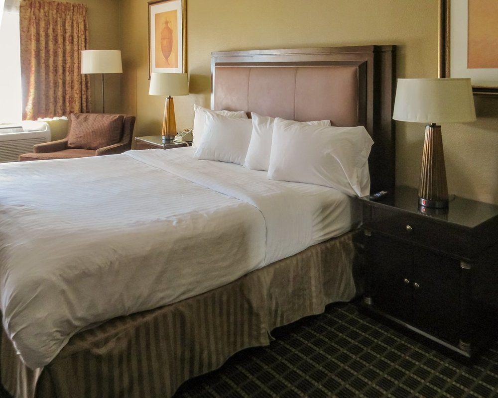 Quality Inn & Suites Westminster Seal Beach Eksteriør bilde