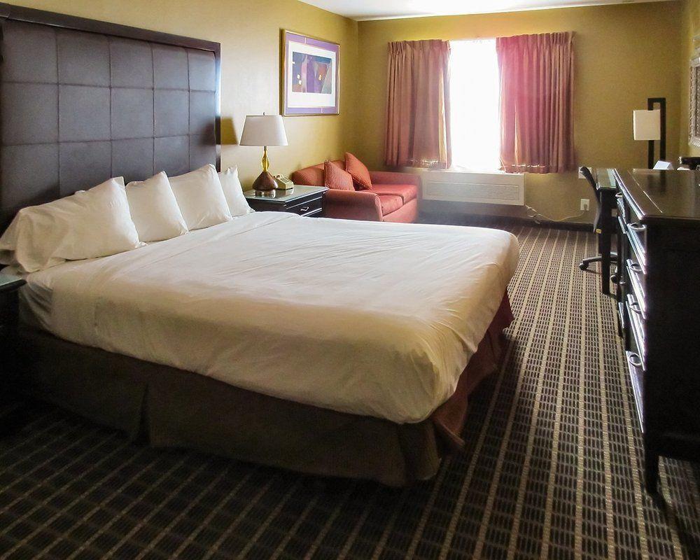 Quality Inn & Suites Westminster Seal Beach Eksteriør bilde